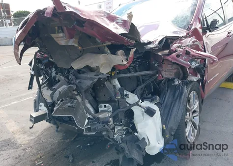 2019 Jeep Cherokee Latitude Plus Fwd из США, поврежденный, VIN 1C4PJLLB4KD241484